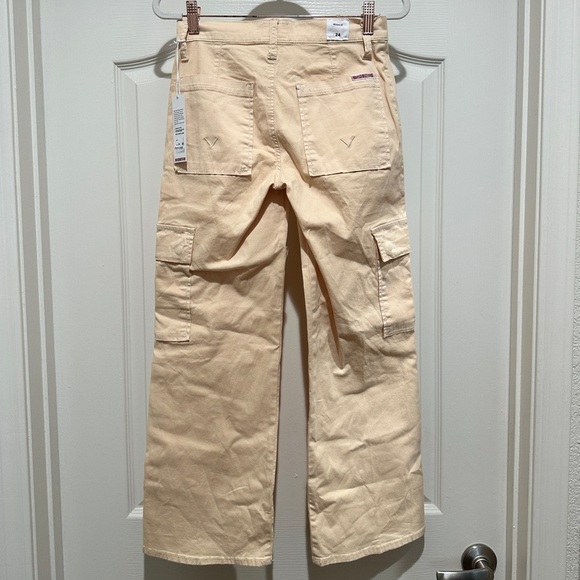 NWT Hudson Jeans Rosalie High Waisted Cargo Jeans in Bleached Sand - Picture 7 of 11